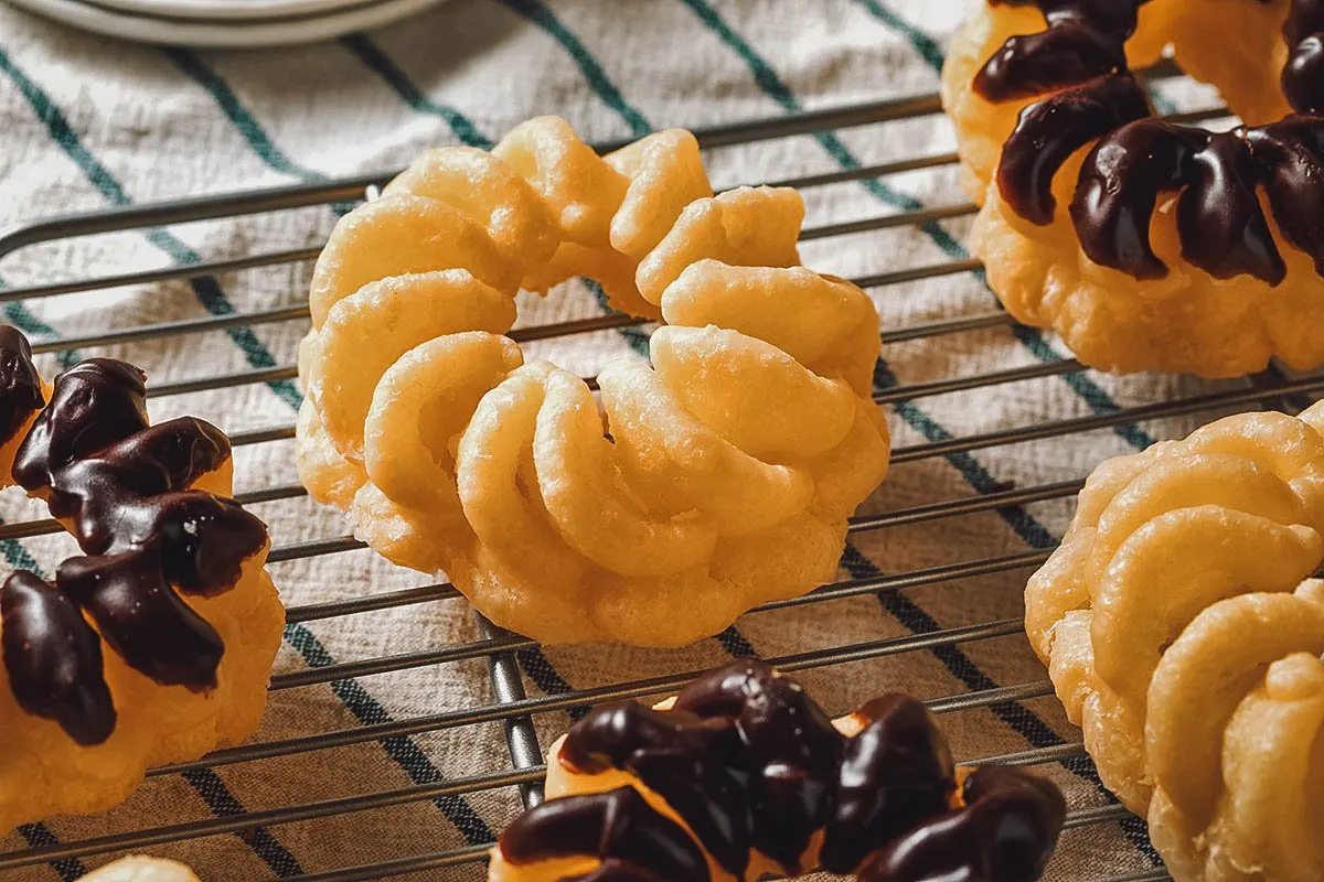 40 Types of Donuts From Around the World