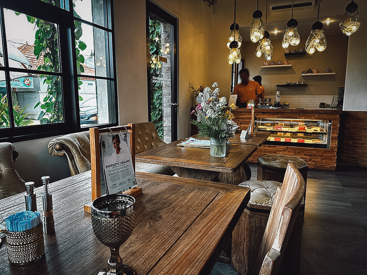 Flourish restaurant interior
