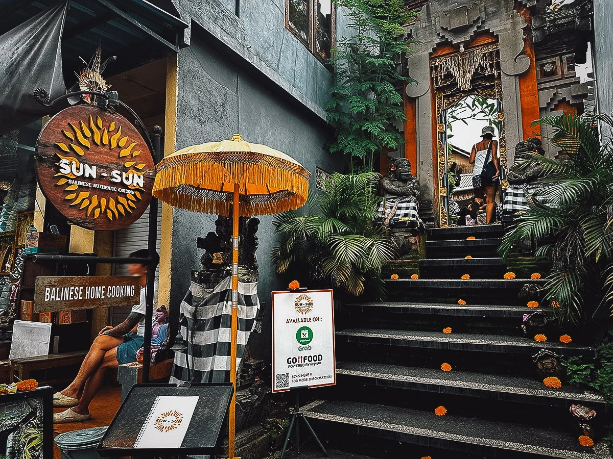 Entrance to Sun Sun Warung restaurant in Ubud