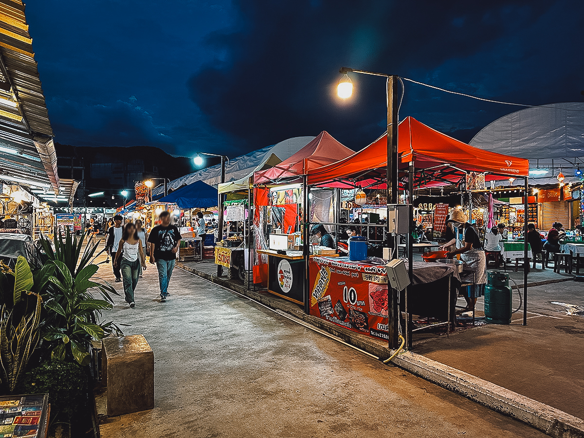 Food stalls at Chiang Mai University Night Market