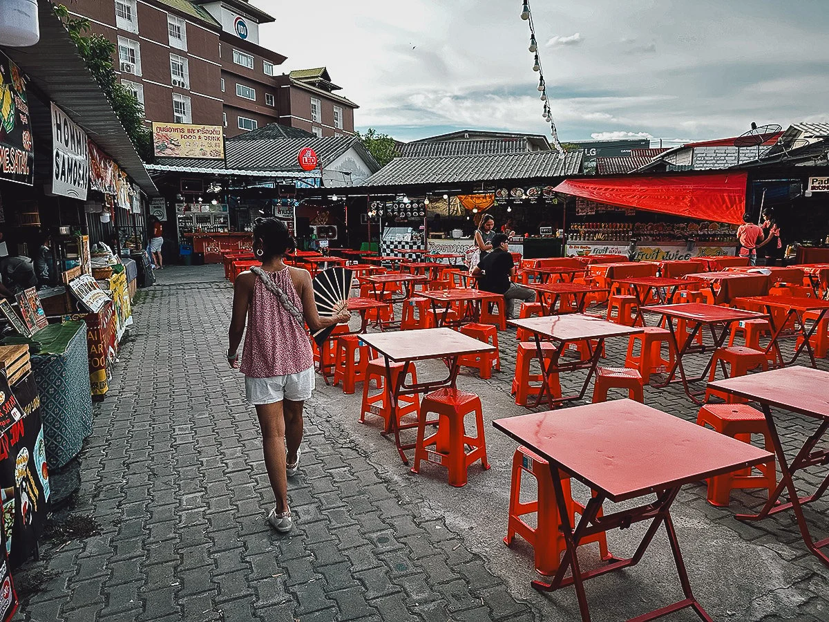 Food stalls off Wua Lai Street in Chiang Mai