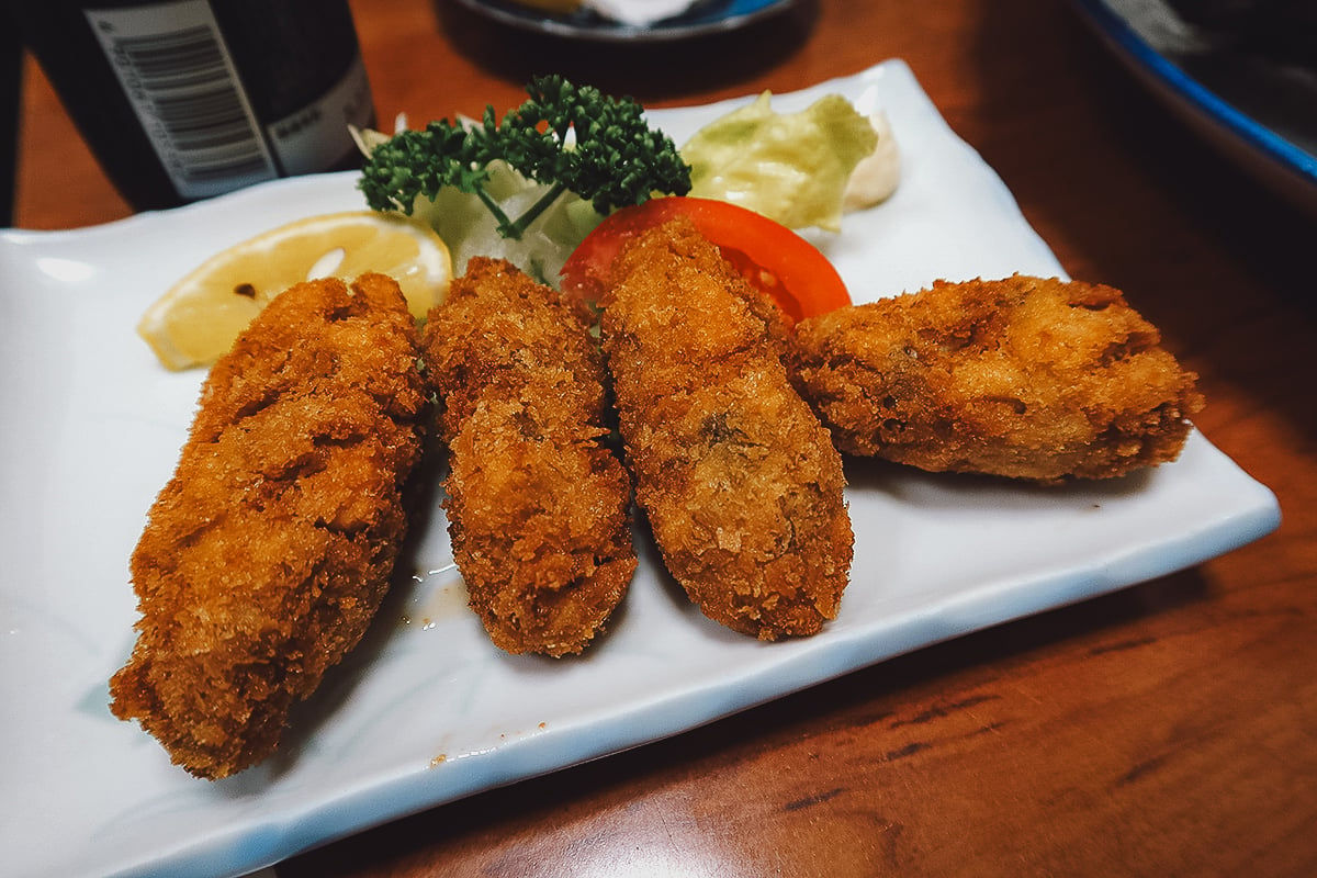 Fried oysters at Hamaguri in Tokyo