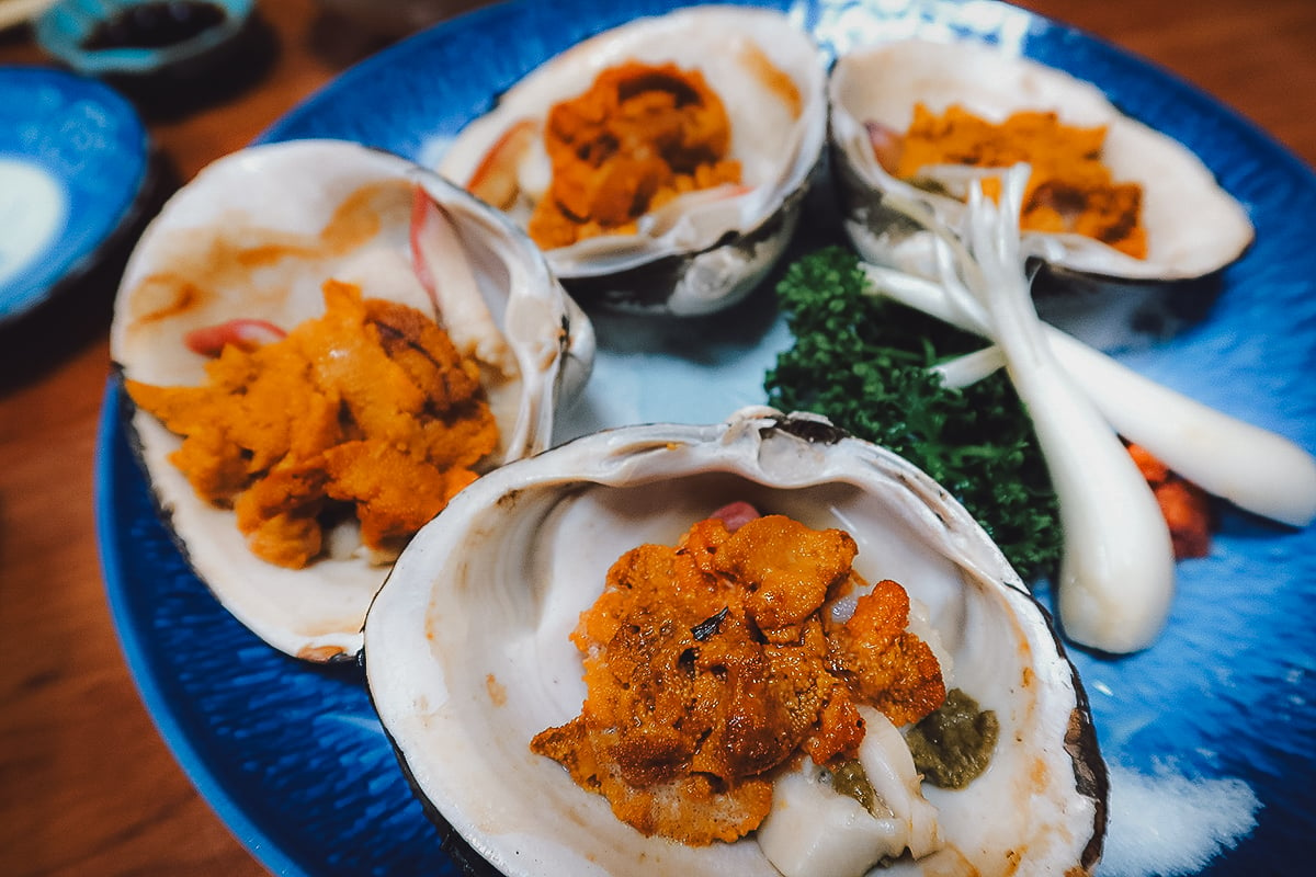 Uni and clam sashimi at Hamaguri in Tokyo