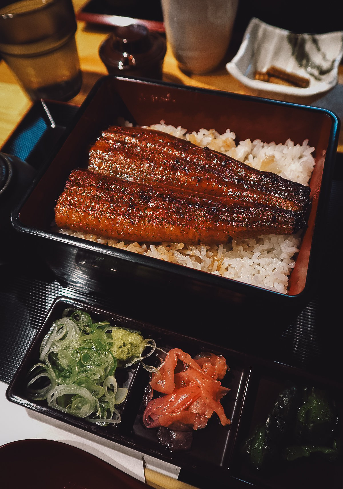 Unagi donburi set meal